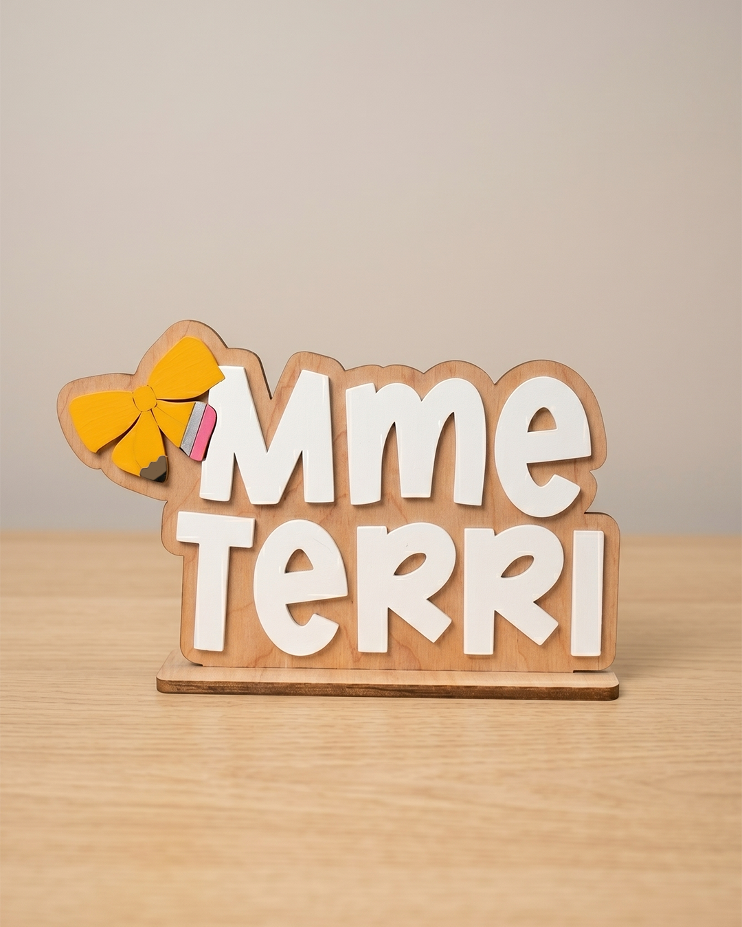 Personalized Teacher Desk Sign Pencil bow